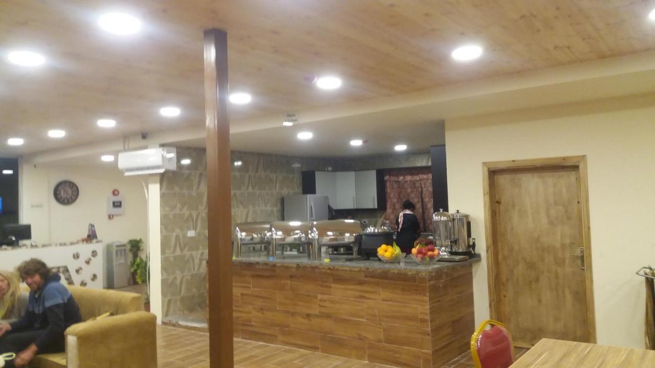 Petra Cabin Inn Hostel&Resturant Wadi Musa Exterior photo